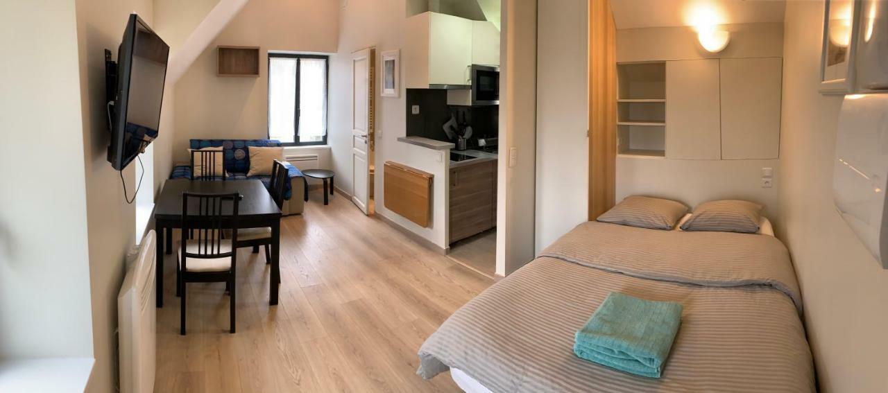 Jouy La Longere, Proche Hec, Versailles, Parking Prive Gratuit Ngoại thất bức ảnh